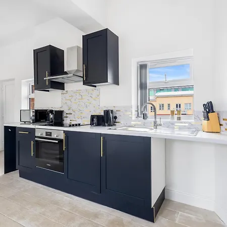 Boutique Family In Jewellery Quarter For 6 Apartman Birmingham